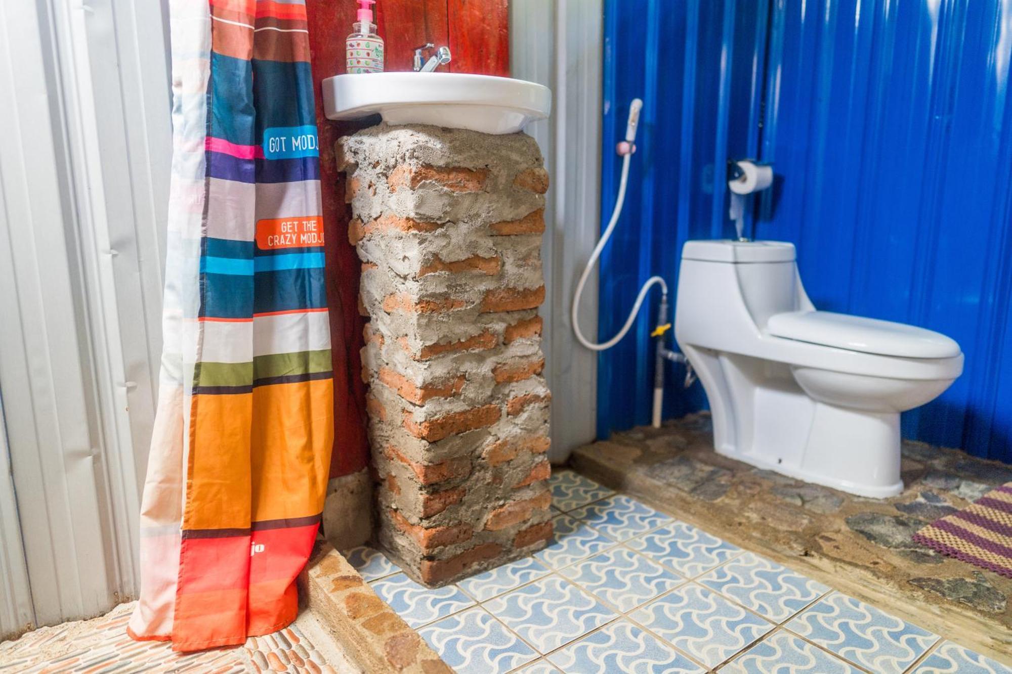 Sten Lodge Labuan Bajo Dış mekan fotoğraf