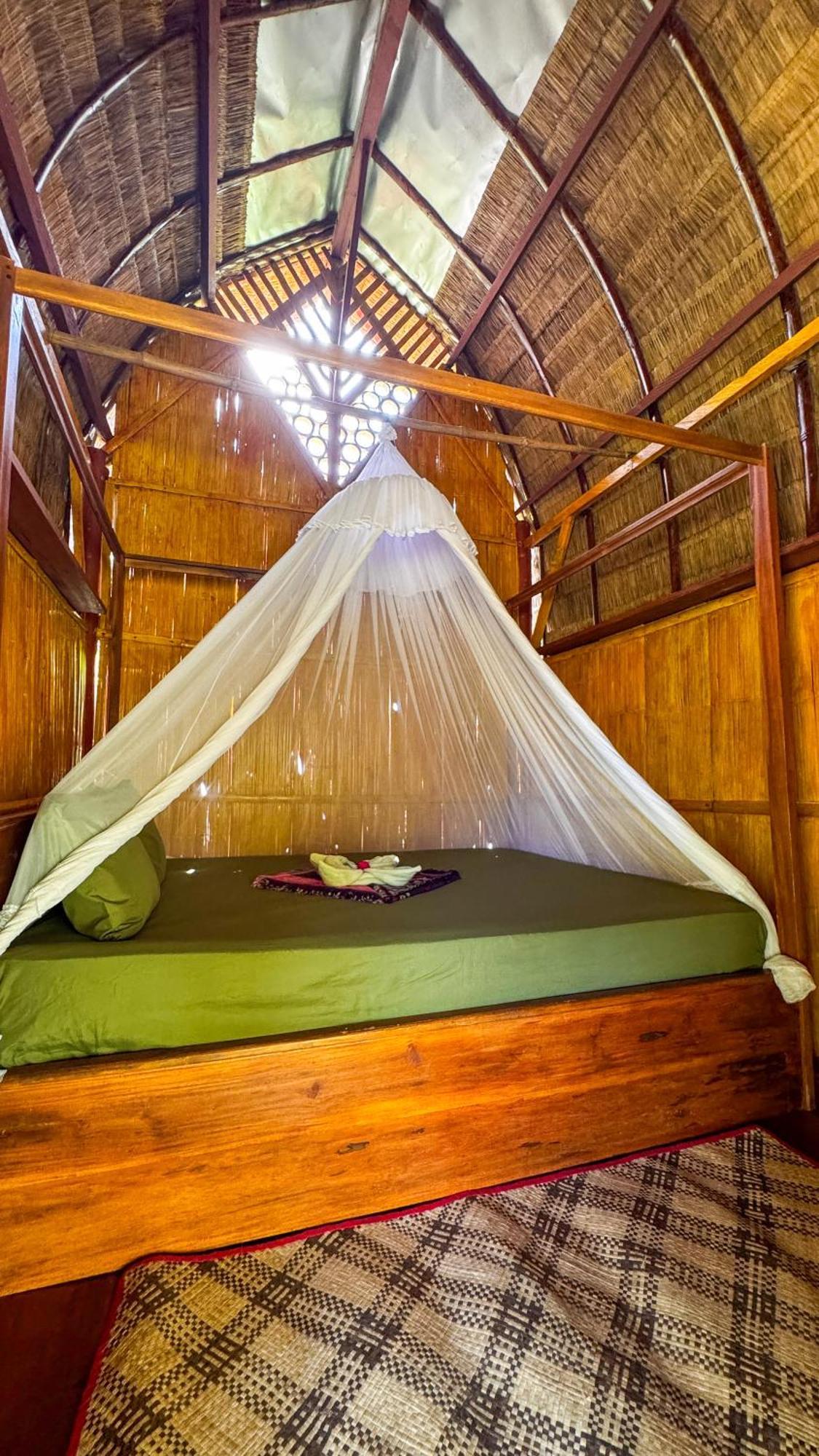 Sten Lodge Labuan Bajo Dış mekan fotoğraf