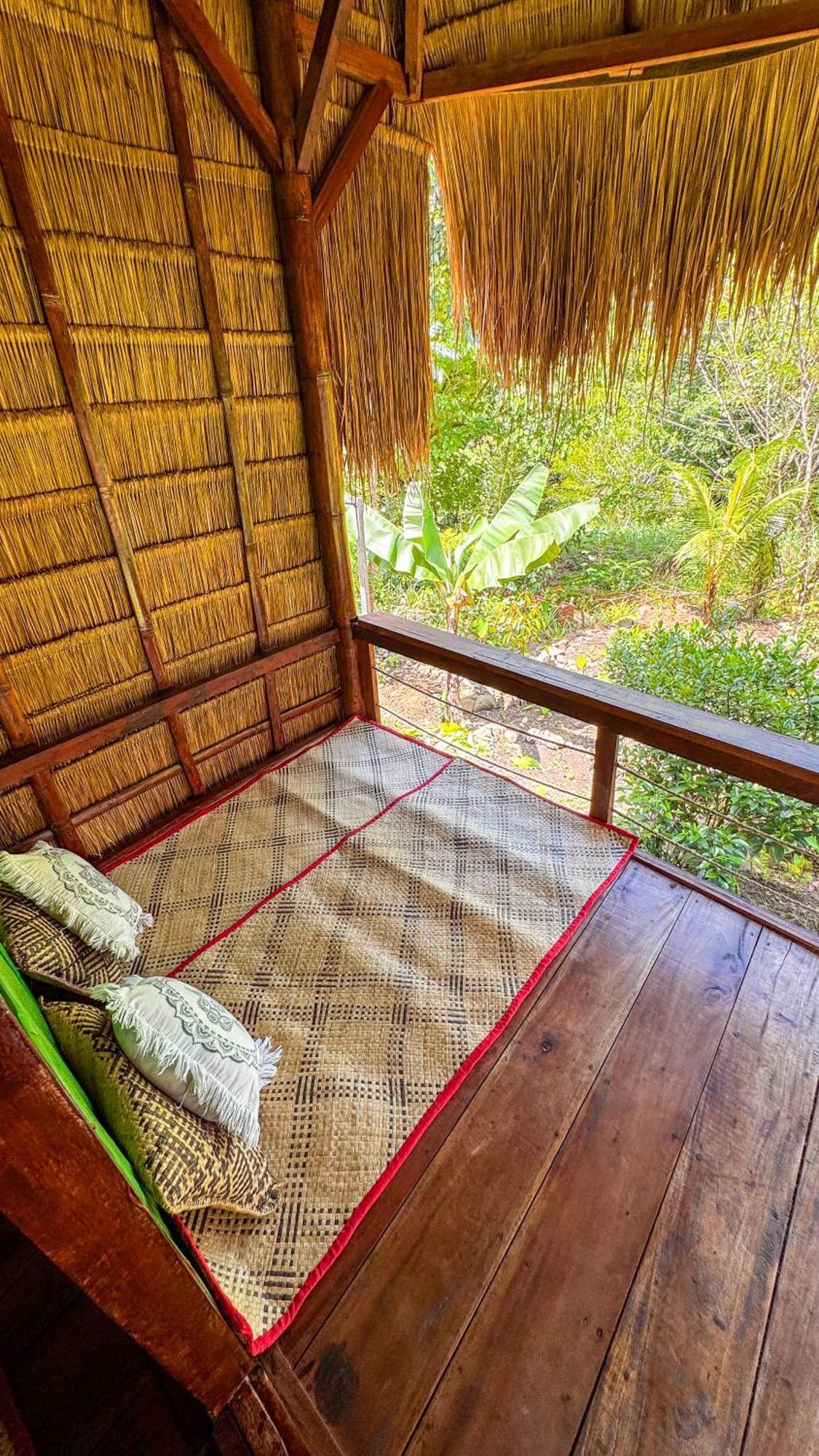 Sten Lodge Labuan Bajo Dış mekan fotoğraf
